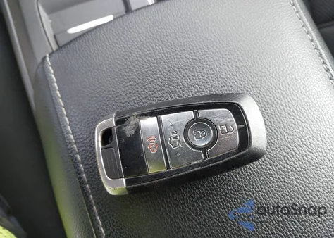 2018 Ford Fusion Se z USA, uszkodzony, nr VIN 3FA6P0HD2JR239635